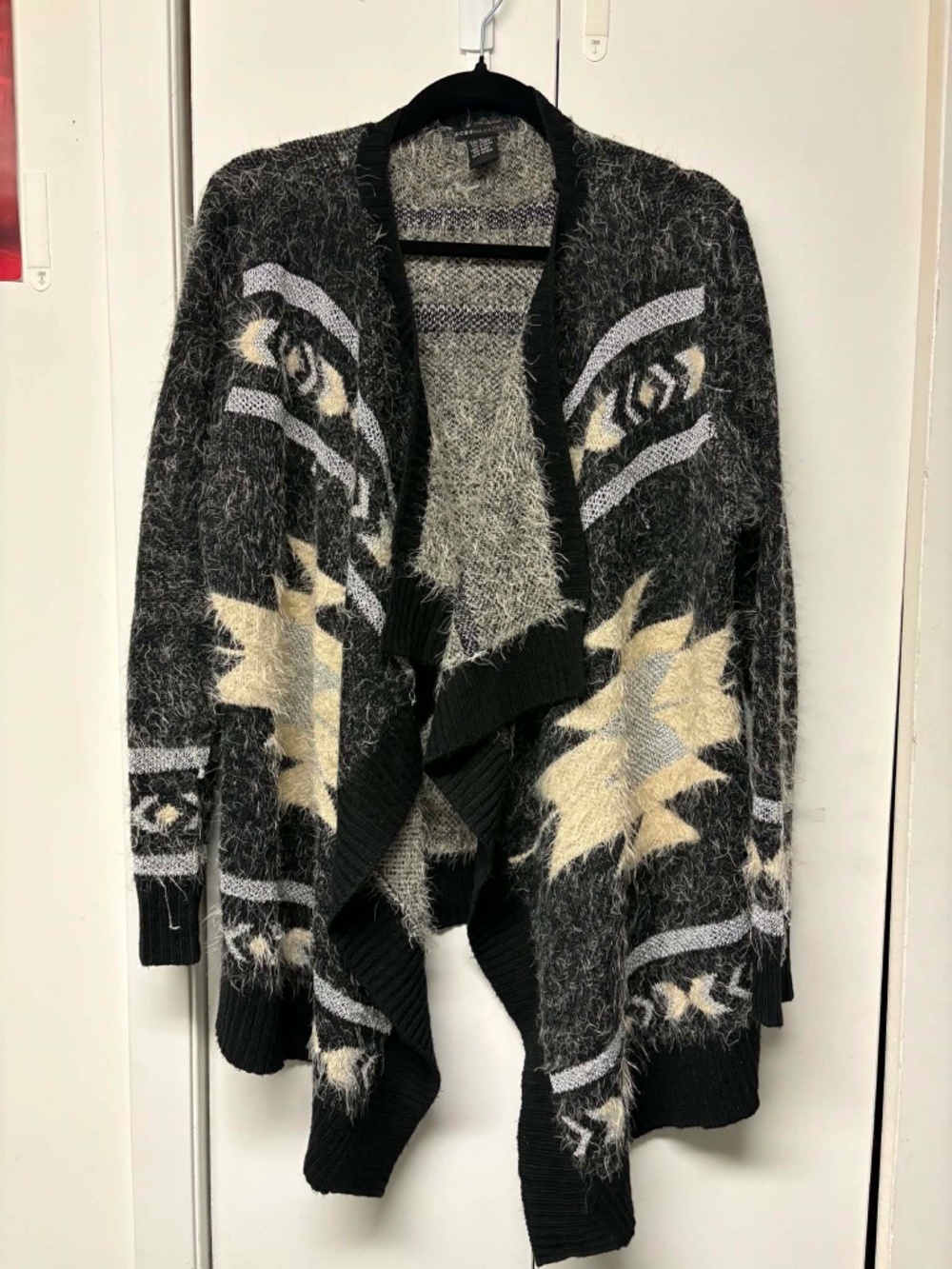 BCBGMAXAZRIA open-front Aztec print eyelash cardigan Large